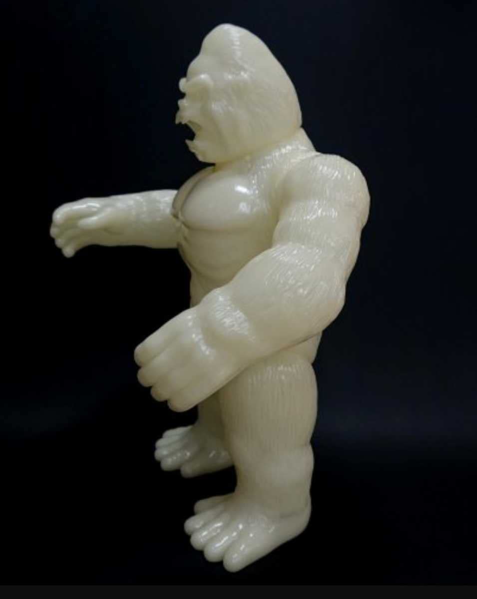 Sofubi Desafes 56 One Up Soft Vinyl Kong Kong Monster King